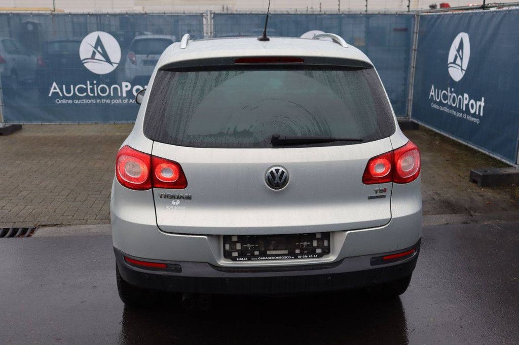 SUV Volkswagen Tiguan Benzin 122 PS 2011 (Margin)