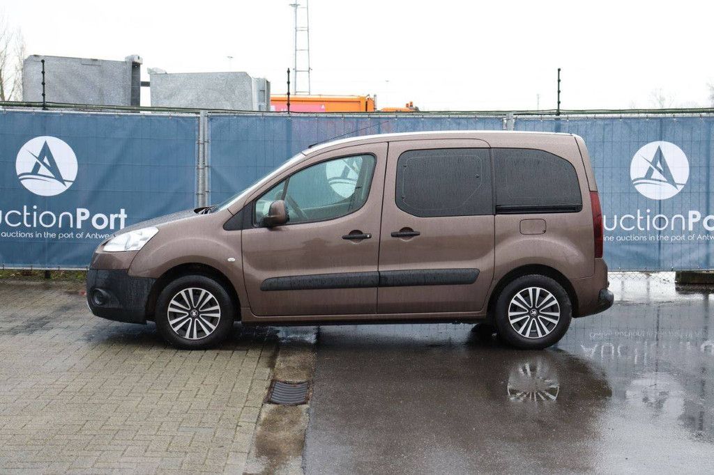 Pkw Peugeot Partner Diesel 75 PS 2013 (Marge)