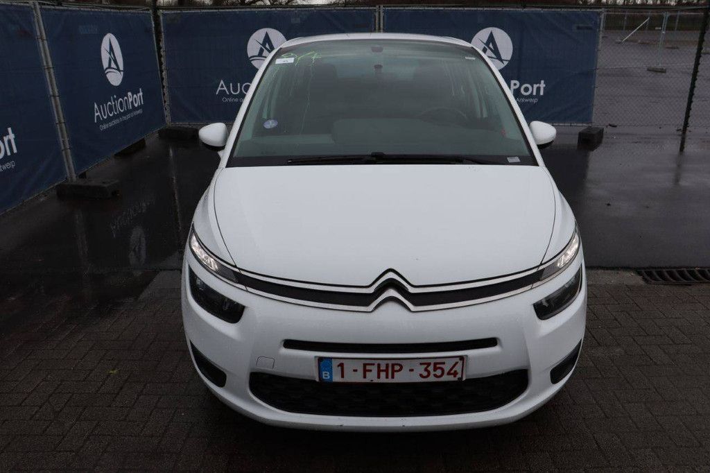 Pkw Citroën C4 Benzin 130 PS 2016 (Margin)