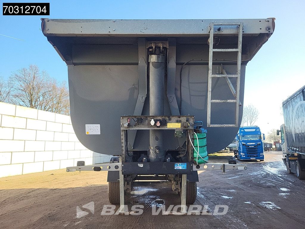 Schmitz SGF*S3 Isoliert TUV 06/26 Lifting Axle 25m3