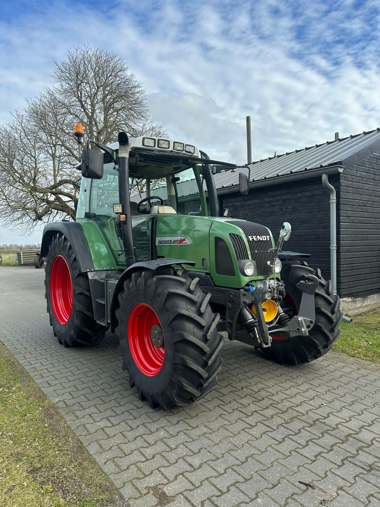 Fendt 411 Vario