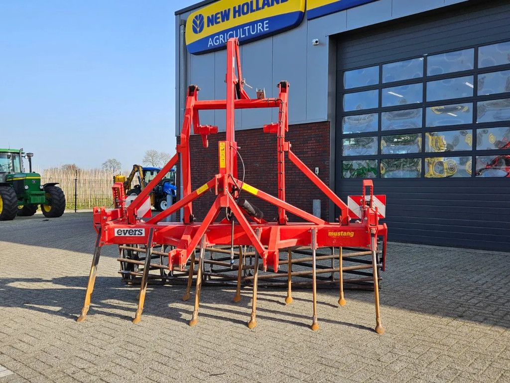 Evers Mustang Cultivator
