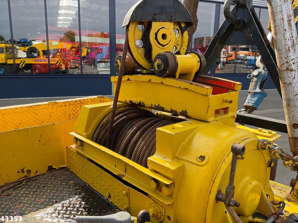 DAF FTS 2600 DKA 310 Manuel Full Steel Bergingsvoertuig