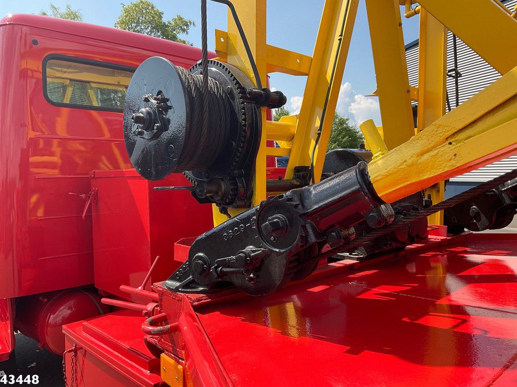 Scania Vabis L76 Ernest Holmes wrecker