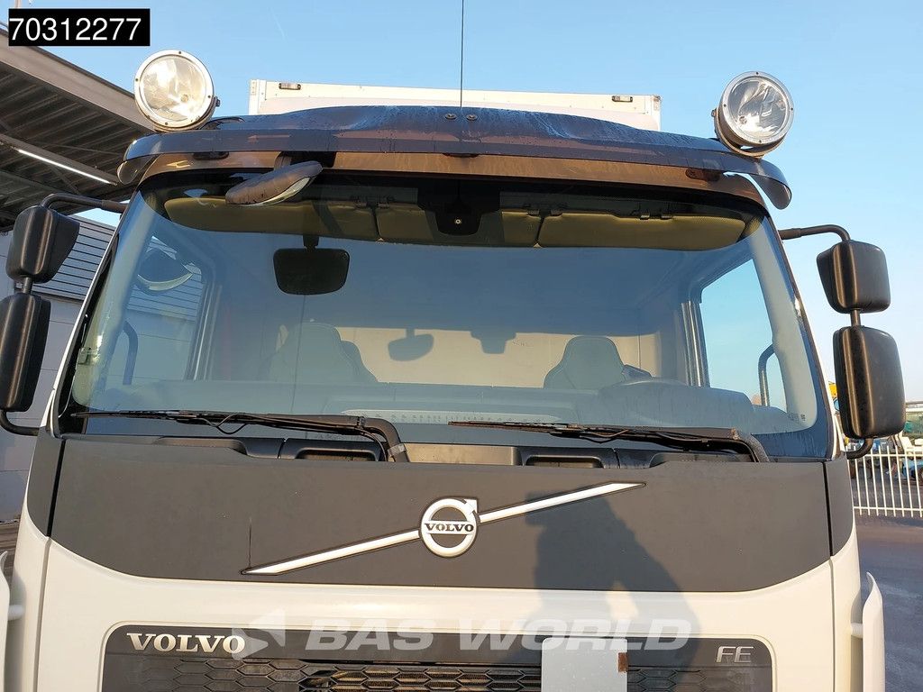 Volvo FE 280 4X2 20.5 tonner 2000kg Ladebordwand Automatic Euro 6