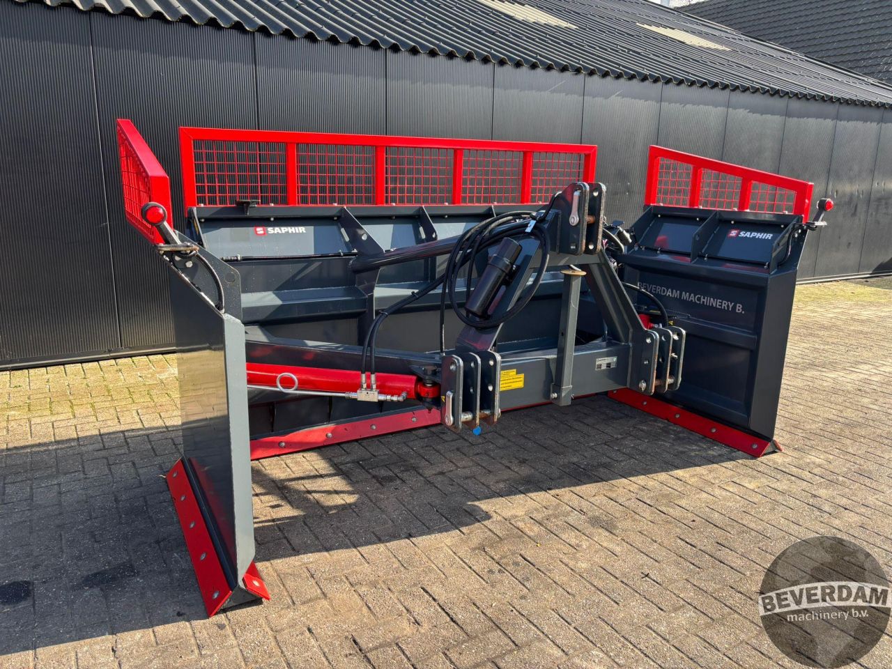 Saphir Kombi 5001 maisschuif