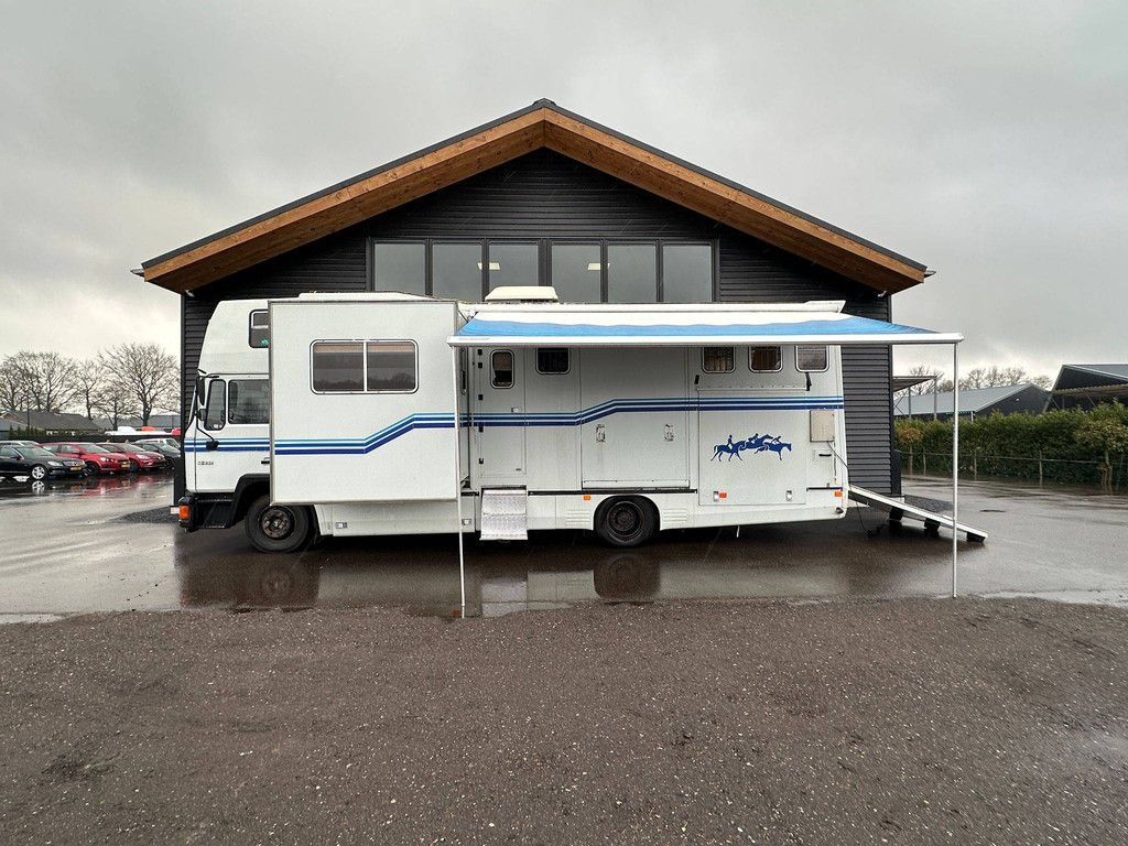 Viehtransporter MAN M12F Diesel 230 PS 1990