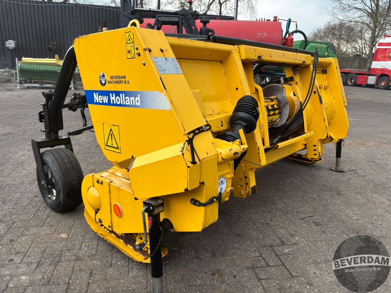 New Holland 346W Pick up