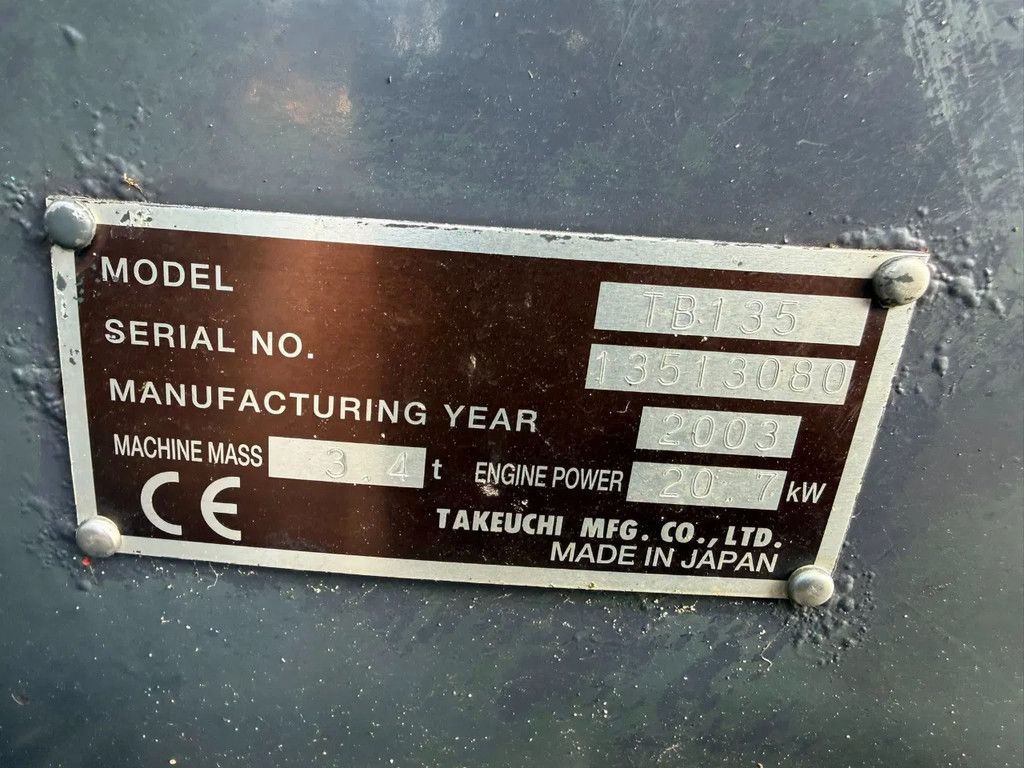 Takeuchi TB 135 Graafmachine Minigraver
