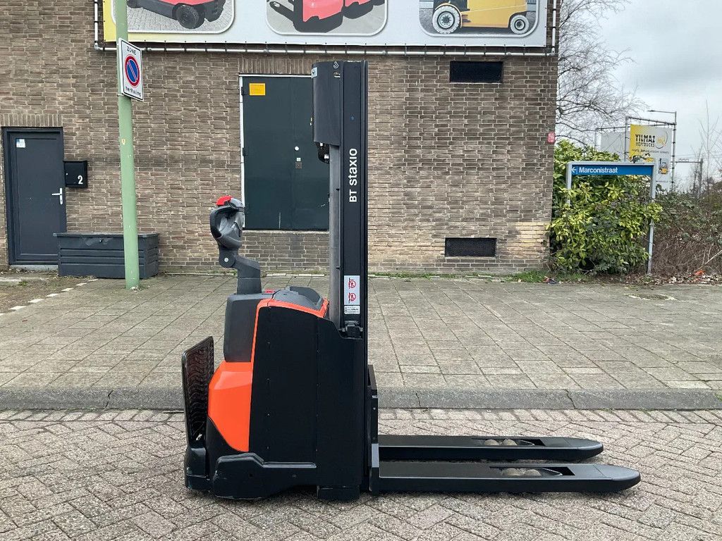 Toyota SWE100 1000KG 2.70METER STAPELAAR / HEFTRUCK