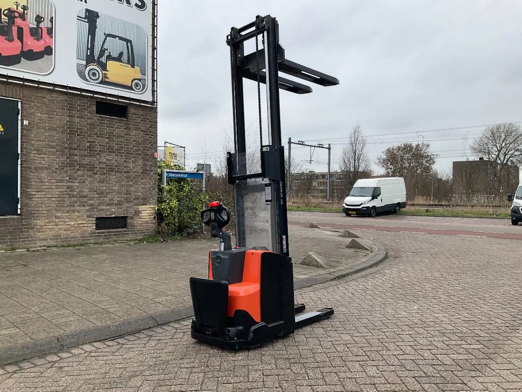 Toyota SWE100 1000KG 2.70METER STAPELAAR / HEFTRUCK