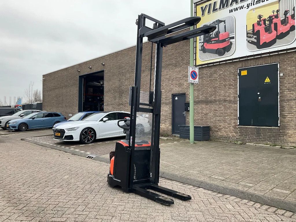 Toyota SWE100 1000KG 2.70METER STAPELAAR / HEFTRUCK