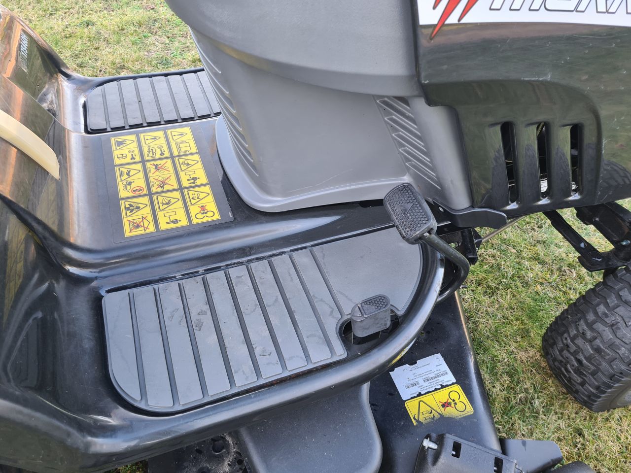 Murray zitmaaier zijlosser mulch hydrostaat 117 cm maaidek.