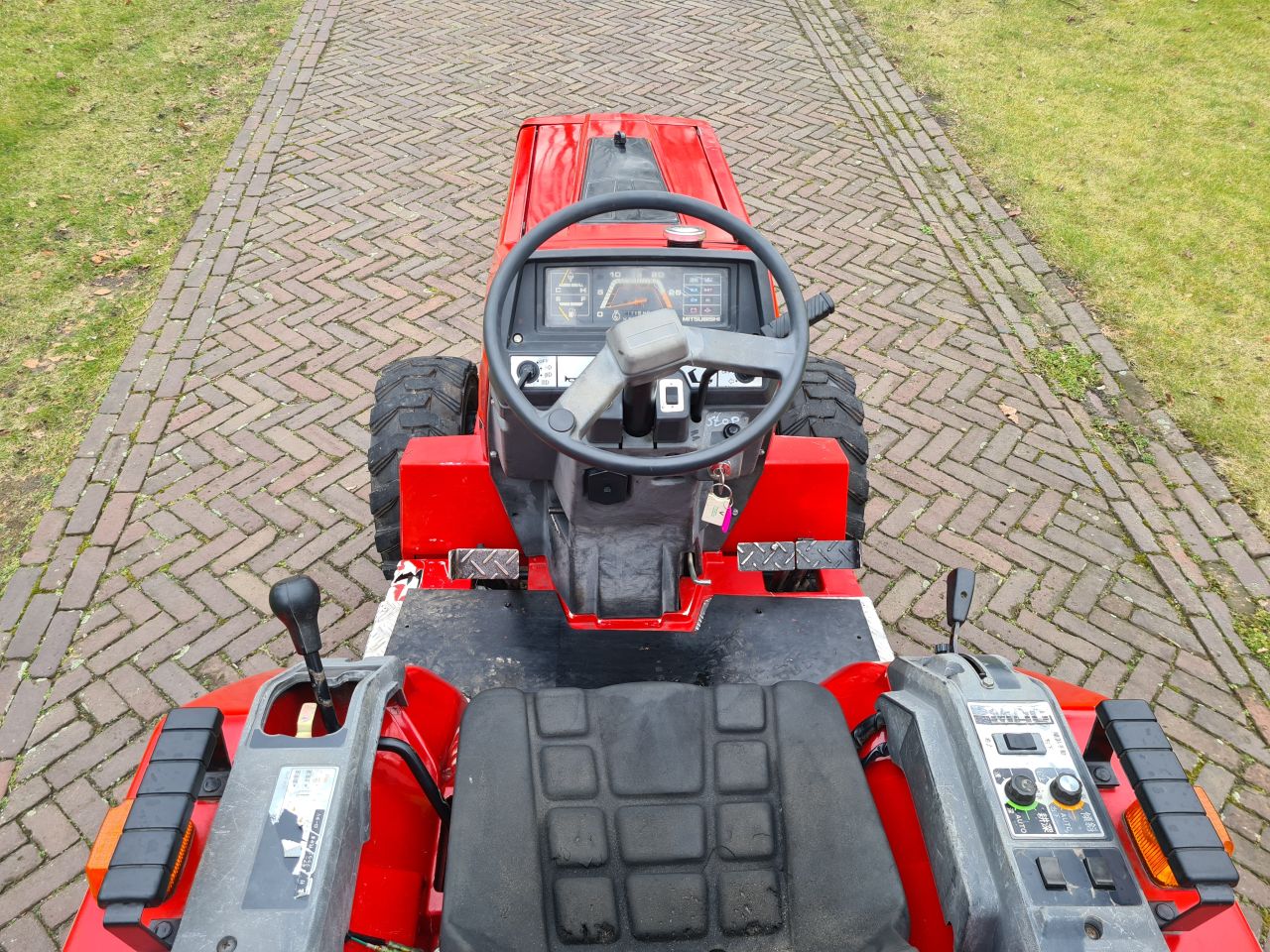 Mitsubishi MT16 minitrekker minitractor mini trekker tractor