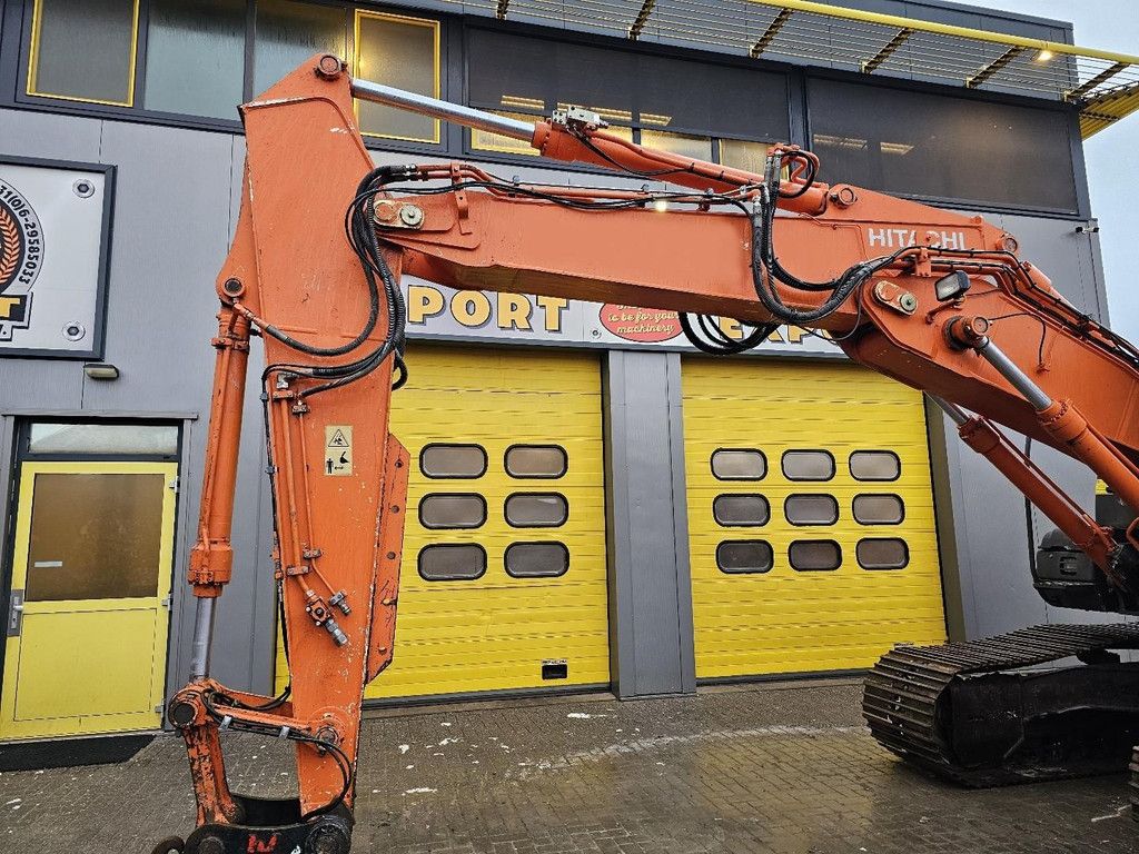 Hitachi ZX210LCN-3 WE1561