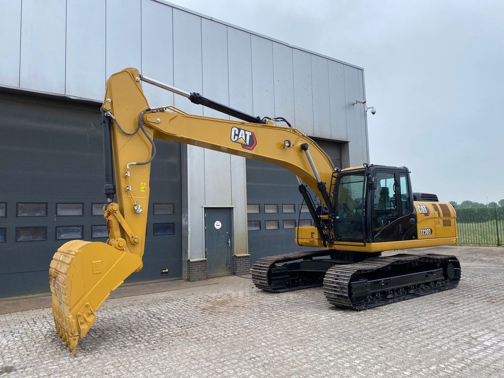 Caterpillar 323D3