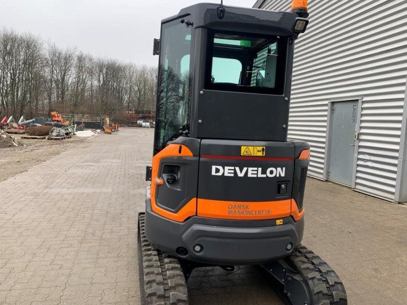 Develon DX27Z-7 MINI