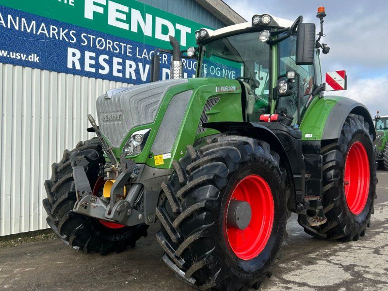 Fendt 828 Vario S4 Profi Plus Med Front PTO + VarioGrip