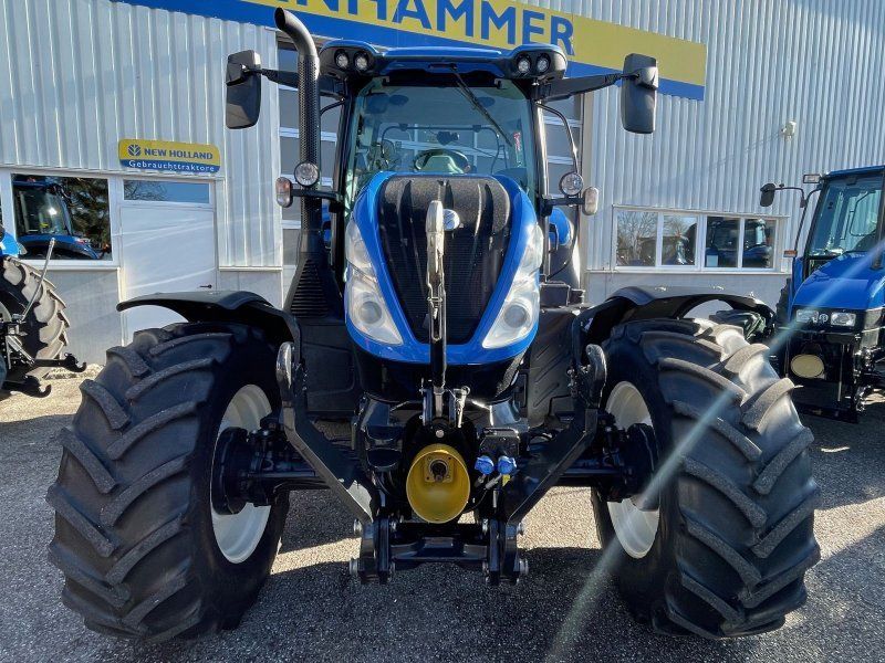 New Holland T6.180 Dynamic Command SideWinder II