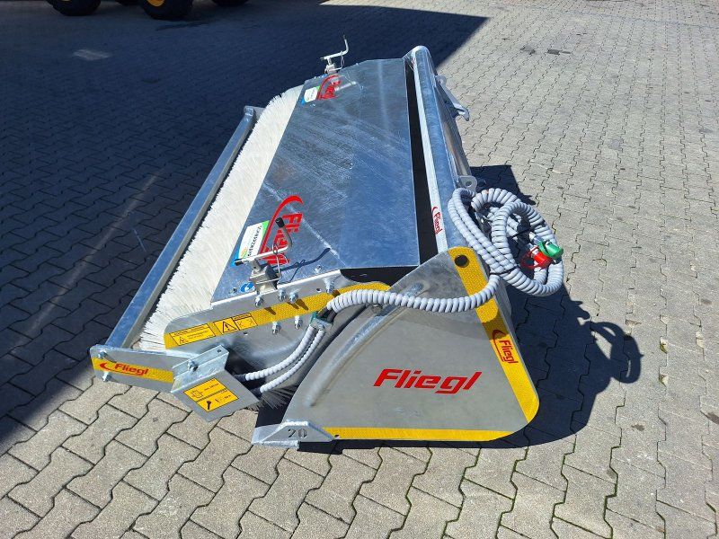 Fliegl AgroCenter Power Pro 2000 Euro