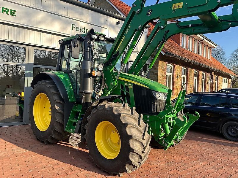 John Deere 6120M