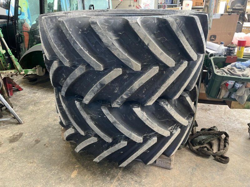 BKT VF 600/60 R28 Agrimax V-Flecto