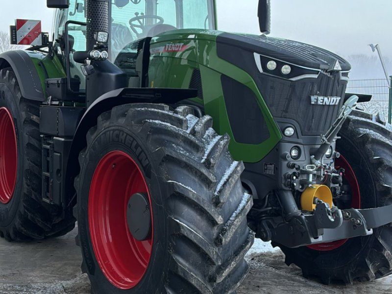 Fendt 942 Vario Gen7 Profi+