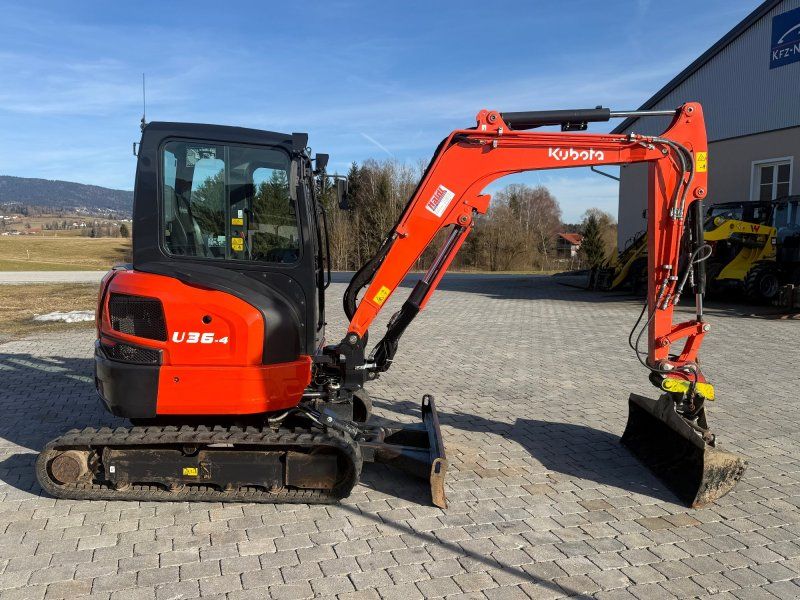 Kubota U36-4