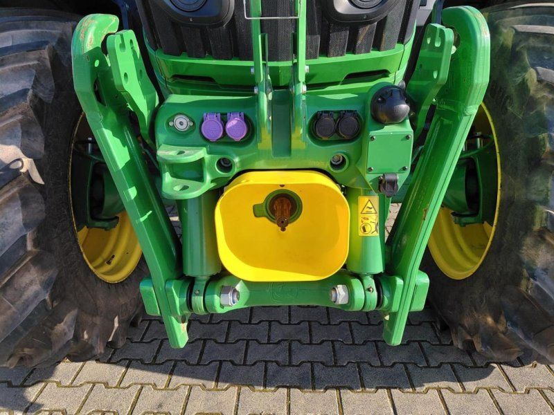 John Deere 6R 185