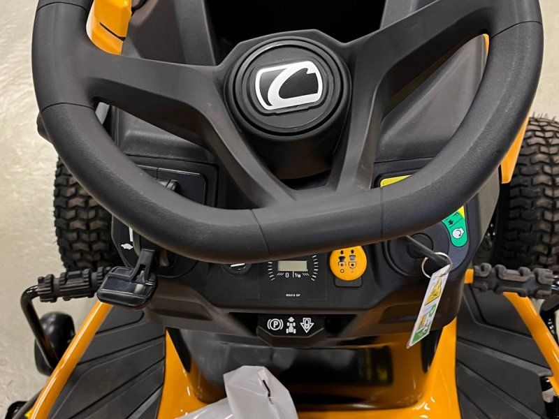Cub Cadet XT1 OS107