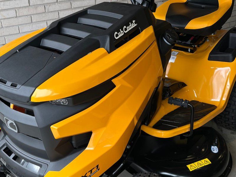 Cub Cadet XT1 OS107