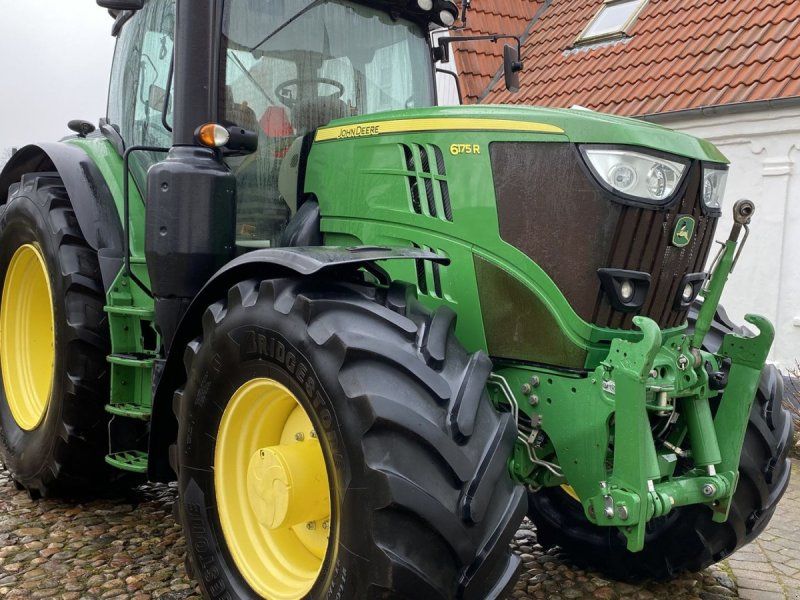 John Deere 6175R
