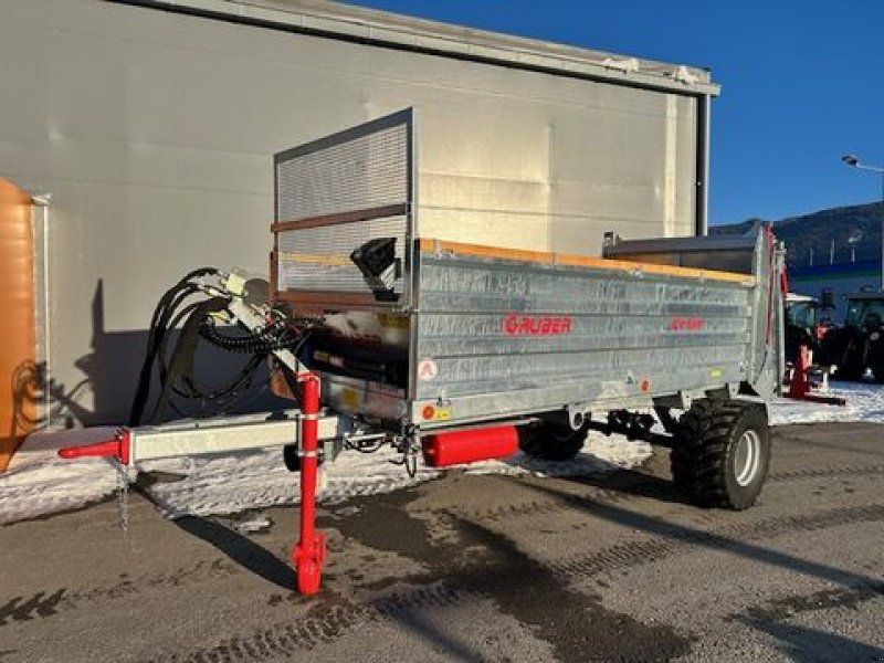 Gruber Miststreuer SM650 Druckluftbremse hydr. Stauwand