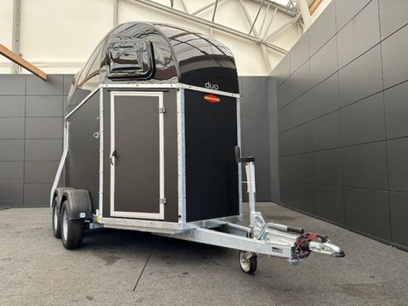 Böckmann Pferdeanhänger Duo Esprit 2,4to mit Sattelkammer