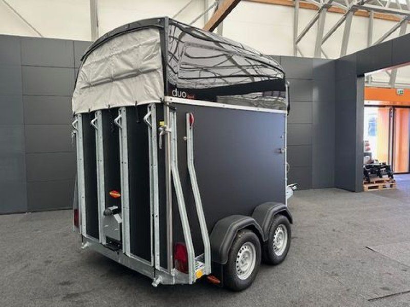 Böckmann Pferdeanhänger Duo Esprit 2,4to mit Sattelkammer