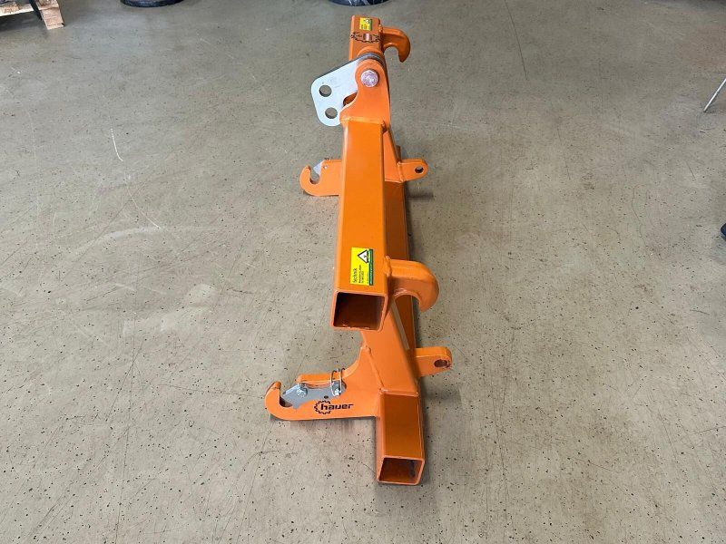 Hauer Dreipunktadapter