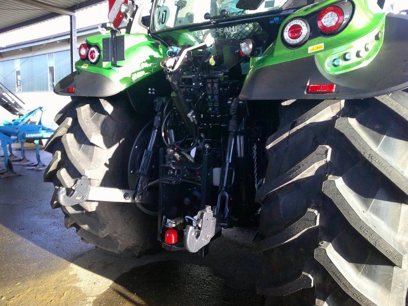 Deutz-Fahr 6180 TTV, stufenlos, Altpeismaschiene 10 % sparen