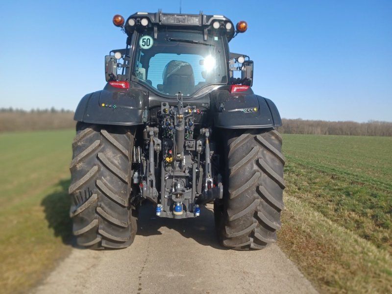 Valtra Q265