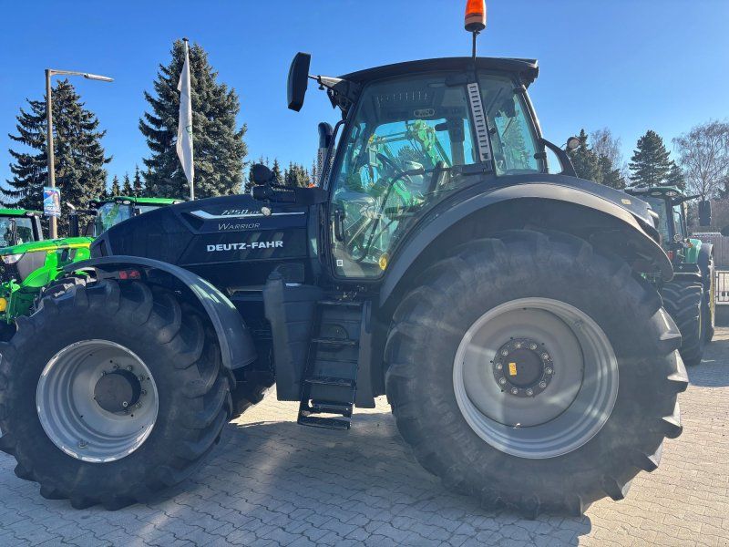 Deutz-Fahr Agrotron 7250 TTV Warrior