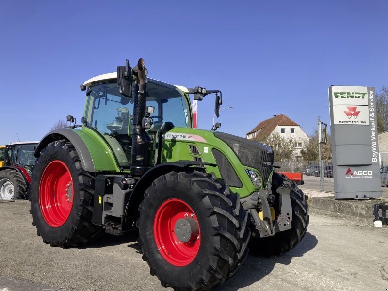 Fendt 718 VARIO S4 PROFI
