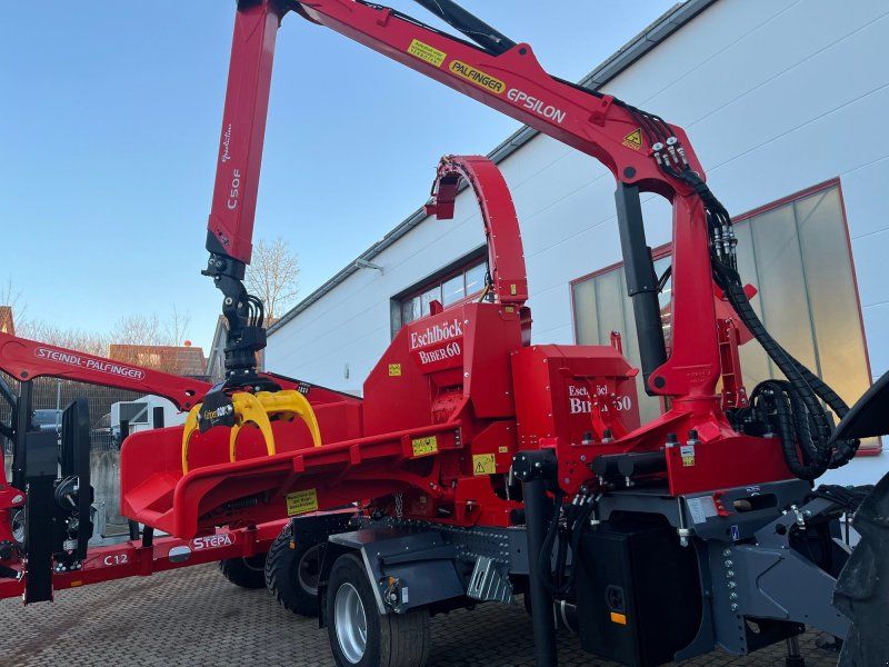 Eschlböck Biber 60mit Kran