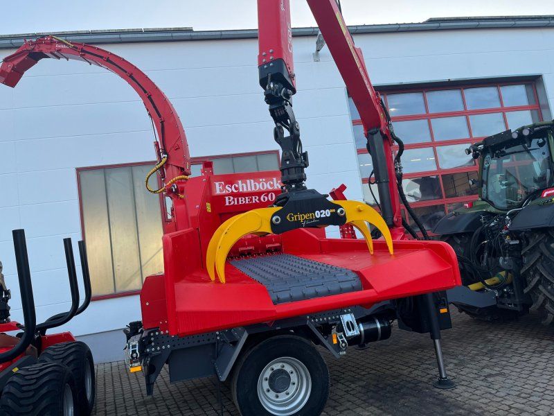 Eschlböck Biber 60mit Kran