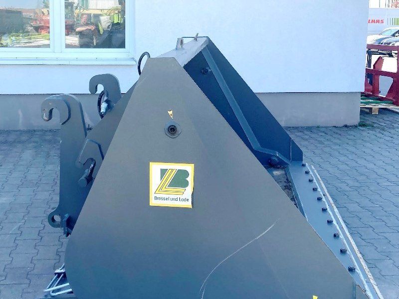 Bressel & Lade Hochkippschaugel Typ L