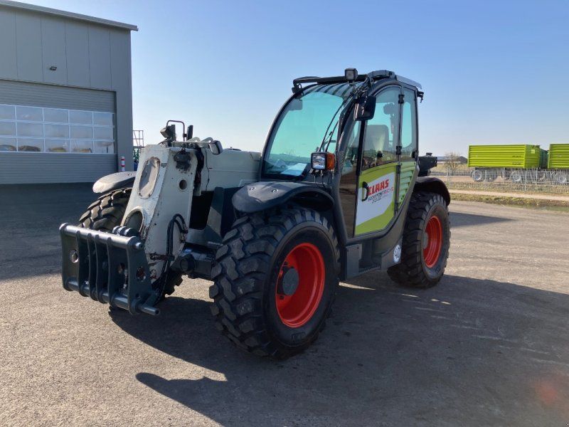 Claas Scorpion 7045 Varipower Plus