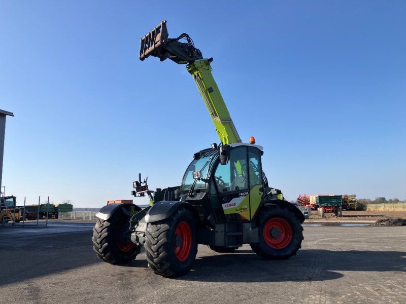 Claas Scorpion 741 Varipower