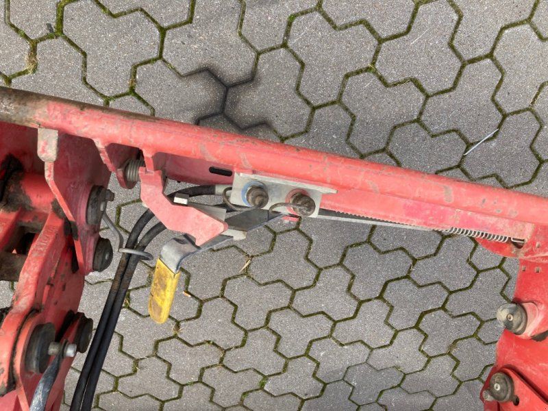 Massey Ferguson 6465 DYNA 6