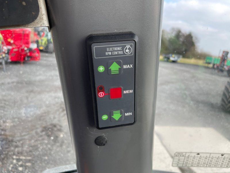 Deutz-Fahr Agrotron 100