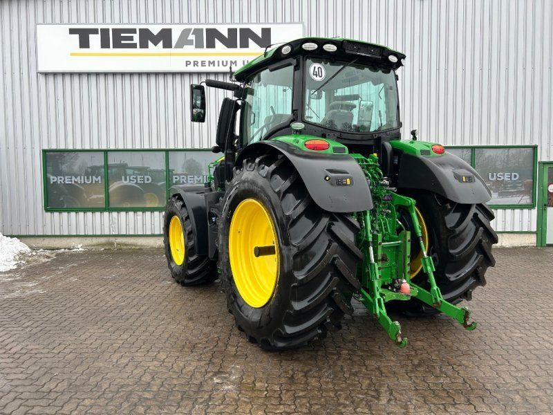 John Deere 6250R