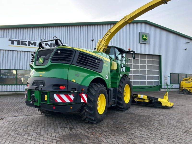 John Deere 9900 mit Kemper 375