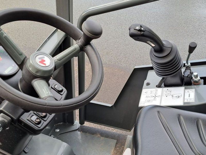 Weidemann Weidmann 1260 LP